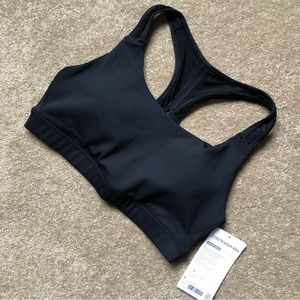 Athleta Contender Sports Bra NWT